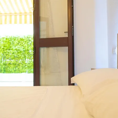 Relax La Caletta, Comodo A Pochi Passi Dalla